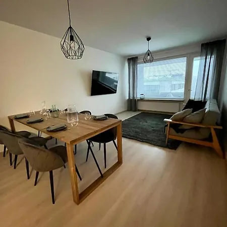Arctic River View Flat By Lapland Host *