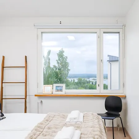 Arctic River View Flat By Lapland Host *